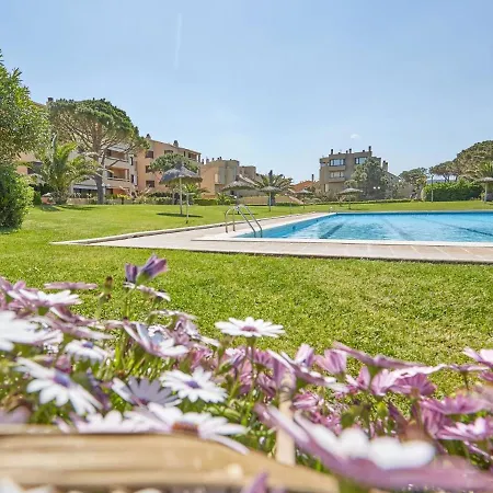 Apartment Apartment Golf Mar By Interhome Begur